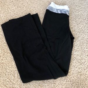 Lululemon original yoga pants